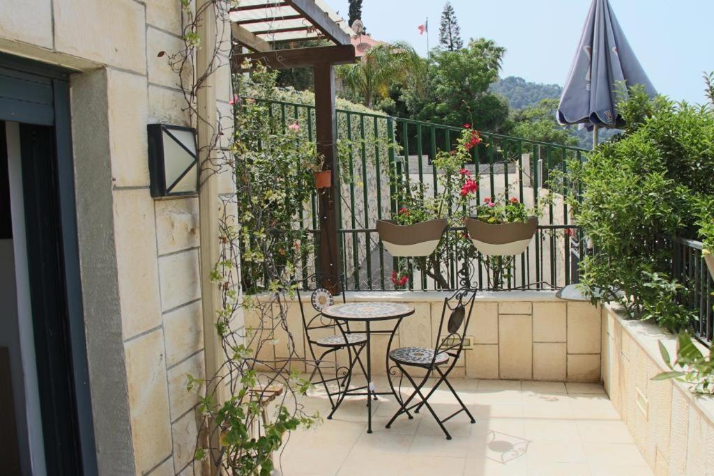Laila'S Boutique Apartment Haifa Exterior foto
